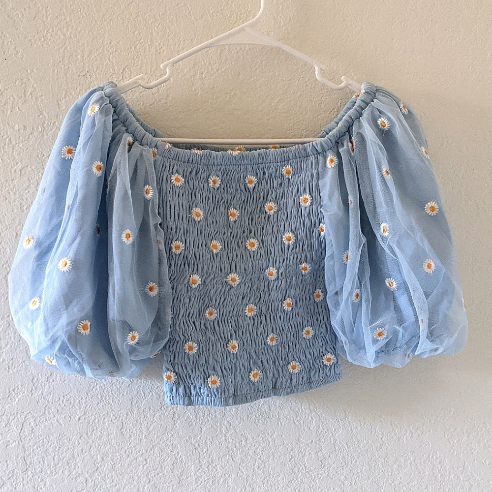 Puff Sleeve Crop Top